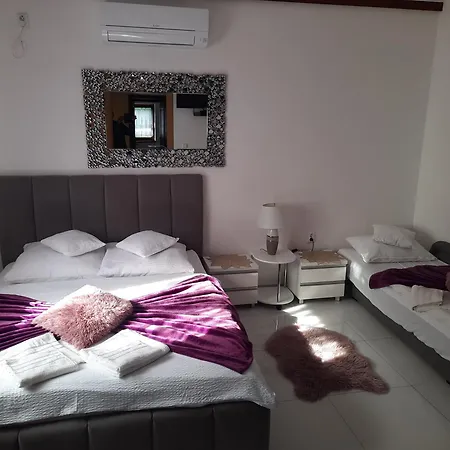 Apartamento Anagora Iii